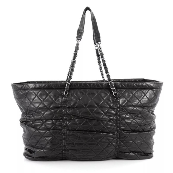 AUTHENTIC CHANEL SHARPEI TOTE LAMBSKIN BAG $2500 - Picture 1 of 5